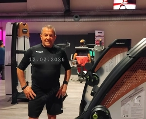 Möchte einmal wieder Verlieben in eine Attraktive Sportliche Charmante liebevolle Frau die weis was 