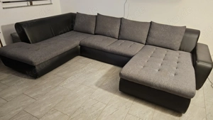 Große, schöne Wohnlandschaft