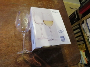 Weißweingläser, transparent