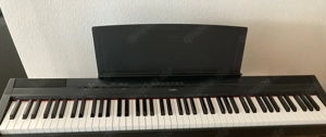 Yamaha P-115 E-Piano mit Ständer, 2 Pedale, Marshall Kopfhörer!