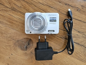 Nikon Coolpix S7000 Digitalkamera weiẞ