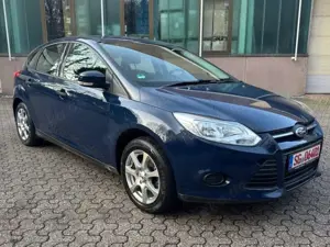Ford Focus Ambiente Zahreiemen-Inspektion Neu