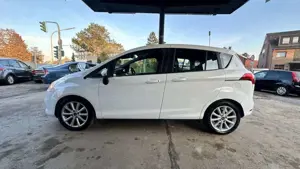 Ford B-Max Bild 2