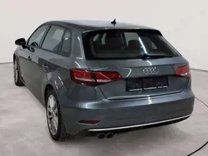 Audi A3 A3 35 TDI Sportback sport Navi SHz AHK Bild 2