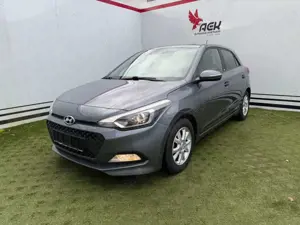 Hyundai i20 Passion Tempomat 1.HD! + Hyundai S-Heft PDC