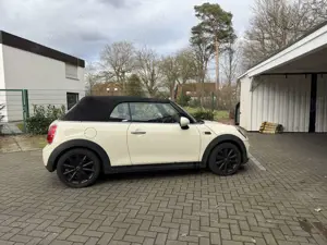 MINI Cooper Cooper Bild 2