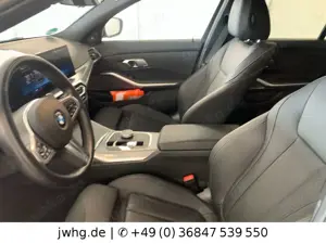 BMW 320 d xDrive M Sport 360 DrivingProf 19" HeadUp Bild 5