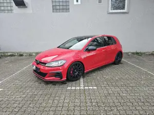 Volkswagen Golf GTI (BlueMotion Technology) DSG Performance