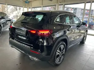 Mercedes-Benz GLA 200 d Progressive Adv. Panorama LED Kamera Bild 5