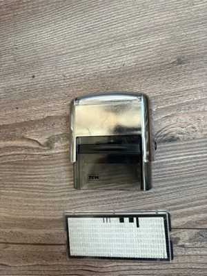 Selbstfärberstempel schwarz gebraucht - braucht neues Kissen