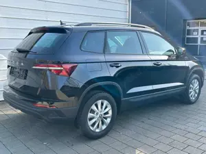 Skoda Karoq Selection 1.5 TSI Android Auto*SHZ*PDC*Klimaauto*S Bild 4