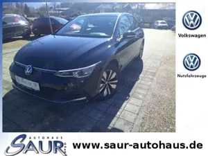 Volkswagen Golf VIII Move 1.5 TSI*AHK*LED*SHZ*PDC*APP*Clima LED A