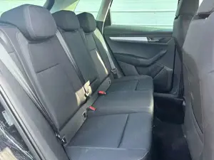 Skoda Karoq Selection 1.5 TSI Android Auto*SHZ*PDC*Klimaauto*S Bild 5