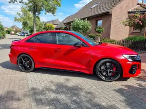 Audi RS3 Limo Pano Leder Garantie 10/2028 Head Up 280 kmh