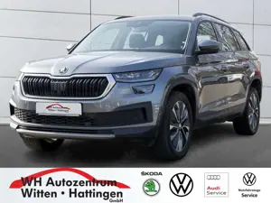 Skoda Kodiaq 1.5 TSI Tour 7-sitzer NAVI AHK REARVIEW LED-MAT...