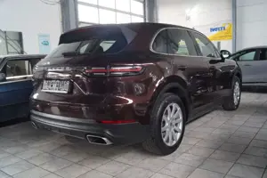 Porsche Cayenne 3.0 *Leder*AHK*PDC*SH*NAVI* Bild 5