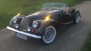 Morgan Plus 8