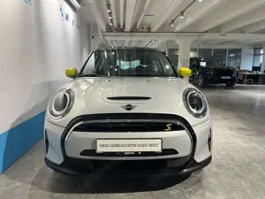 MINI Cooper SE Classic Trim Amb.Licht/RFK/PDC/CarPlay/Shz/ISOFIX Bild 4