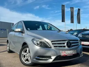 Mercedes-Benz B 220 B220 CDI *AUTOMATIK*NAVI*SHZ*KLIMA* Bild 4