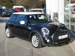 MINI Cooper SD 170 PS Leder LED NAVI SHZ Tempomat F56 Bild 3