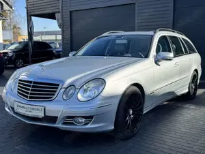 Mercedes-Benz E 320 T CDI Avantgarde Automatik+Leder+Navi+Xenon+AHK+