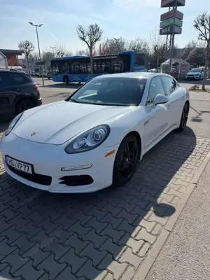 Porsche Panamera Bild 2