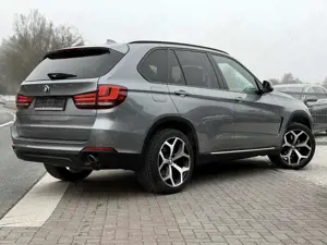 BMW X5 xDrive 30 d LED M Sport HK SoftClose MemorySitz Bild 2