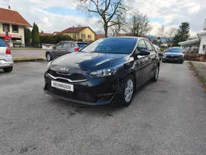 Kia Ceed / cee'd 1.5 T-GDI DCT LX Plus Special