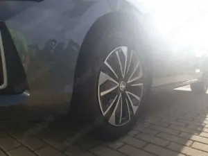 Skoda Superb Cb. SELECTION 1.5 TSI iV AHK+NAVI+MATRIX Klima Bild 5