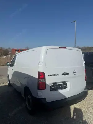Opel Vivaro Kasten -e Basis M Bild 5