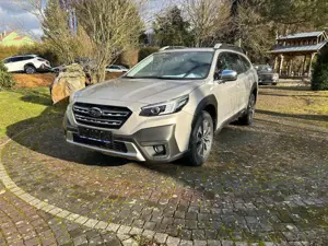 Subaru OUTBACK 2.5i Platinum Lineartronic Modell 2025