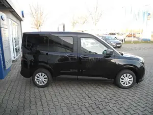 Ford Transit Courier 1,0 l Trend - Allw., Winter-Pak., Tempo, Klima Bild 5