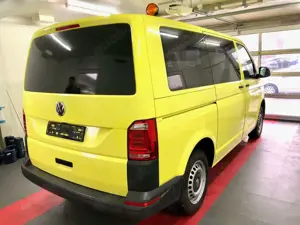 Volkswagen T6 Kombi 2.0 TDI DSG GEPFLEGT!! Bild 2