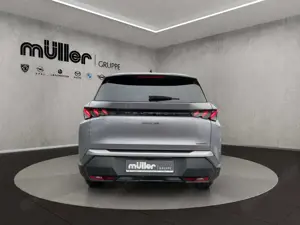 Peugeot 5008 GT HYBRID 145 e-DSC6 Bild 5