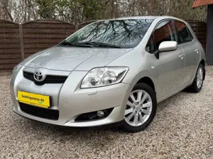 Toyota Auris 1.6 Executive Keyless Kamera TÜV 12/27