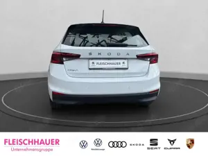 Skoda Fabia Essence 1,0 Schalter LED PDC Klima Bild 5