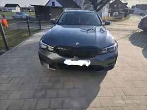 BMW 318 318d Touring Aut. Advantage