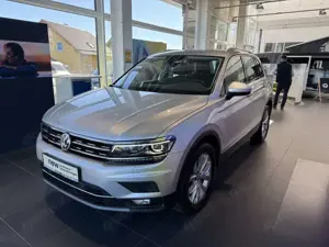 Volkswagen Tiguan Highline 4Motion *Standheizung*WKR