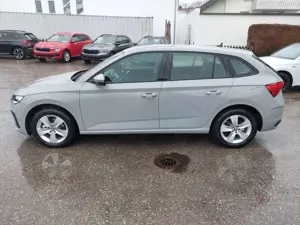 Skoda Scala Scala 1.0 TSI DSG Kamera AHK Ladebo.5J.Garantie