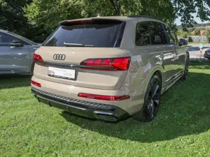 Audi Q7 Bild 2