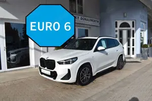 BMW X1 xDrive23d Aut. M Sportpaket Mild Hybrid PanoD Bild 2