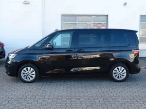 Volkswagen T7 Multivan 2.0 TDI DSG Life / Advanced Bild 5