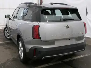 MINI Countryman S All4 Countryman S ALL4 Classic Trim PaketXL Navi LED Bild 4