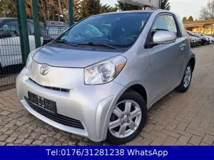 Toyota iQ