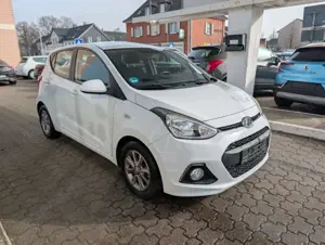 Hyundai i10 YES! 4Zylinder Wenig Kilometer,Sitzheizung  Temp.