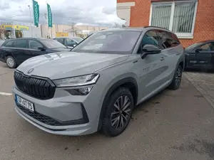 Skoda Kodiaq Sportline 2,0 TDI 142 kW-DSG 4x4 7-Sitzer Bild 4