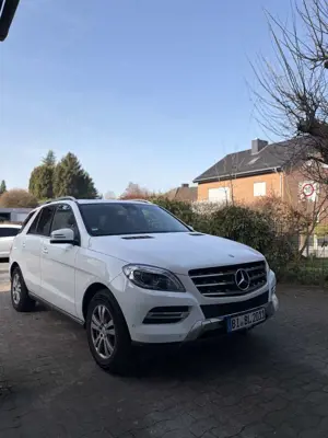 Mercedes-Benz ML 350 BlueTEC 4MATIC 7G-TRONIC