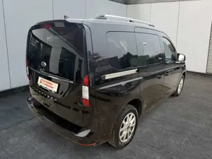 Ford Tourneo Connect 2,0D Titanium Bild 4