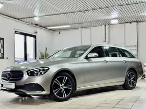 Mercedes-Benz E 220 E 220 T d*4Matic*T.Leder*Luft*AHK*LED*