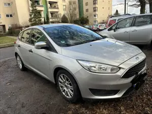 Ford Focus Focus 1.5 EcoBoost Start-Stopp-System Aut. ST-Line